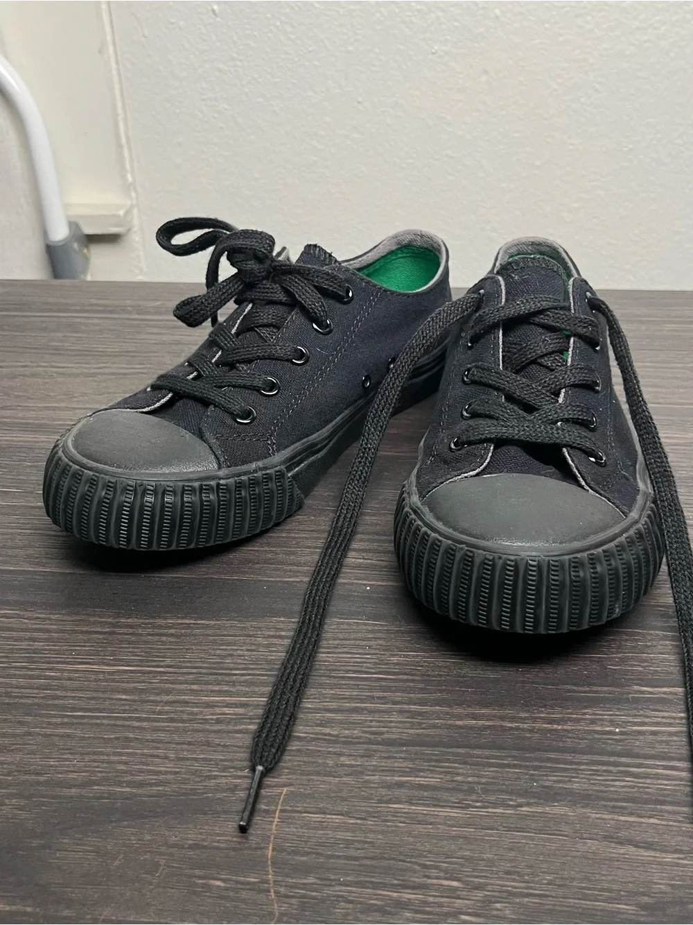 P.F. Flyers Center Lo Sandlot Triple Black Kids Casual Shoes KC2002SL Size 3Y
